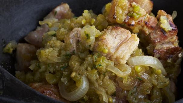 Chicharrón en salsa verde